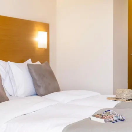 Lefkas Hotell 3*