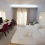 Lefkas Hotell 3*
