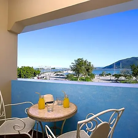 Lefkas Otel 3*